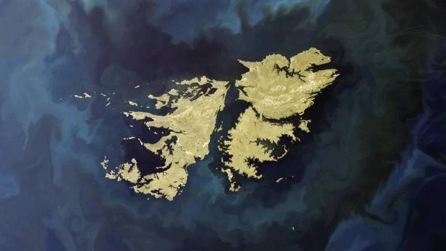 De Quem São as Malvinas? A Complexa Disputa entre Argentina e Reino Unido, a Guerra de 1982 e o Legado de Margaret Thatcher e Maradona