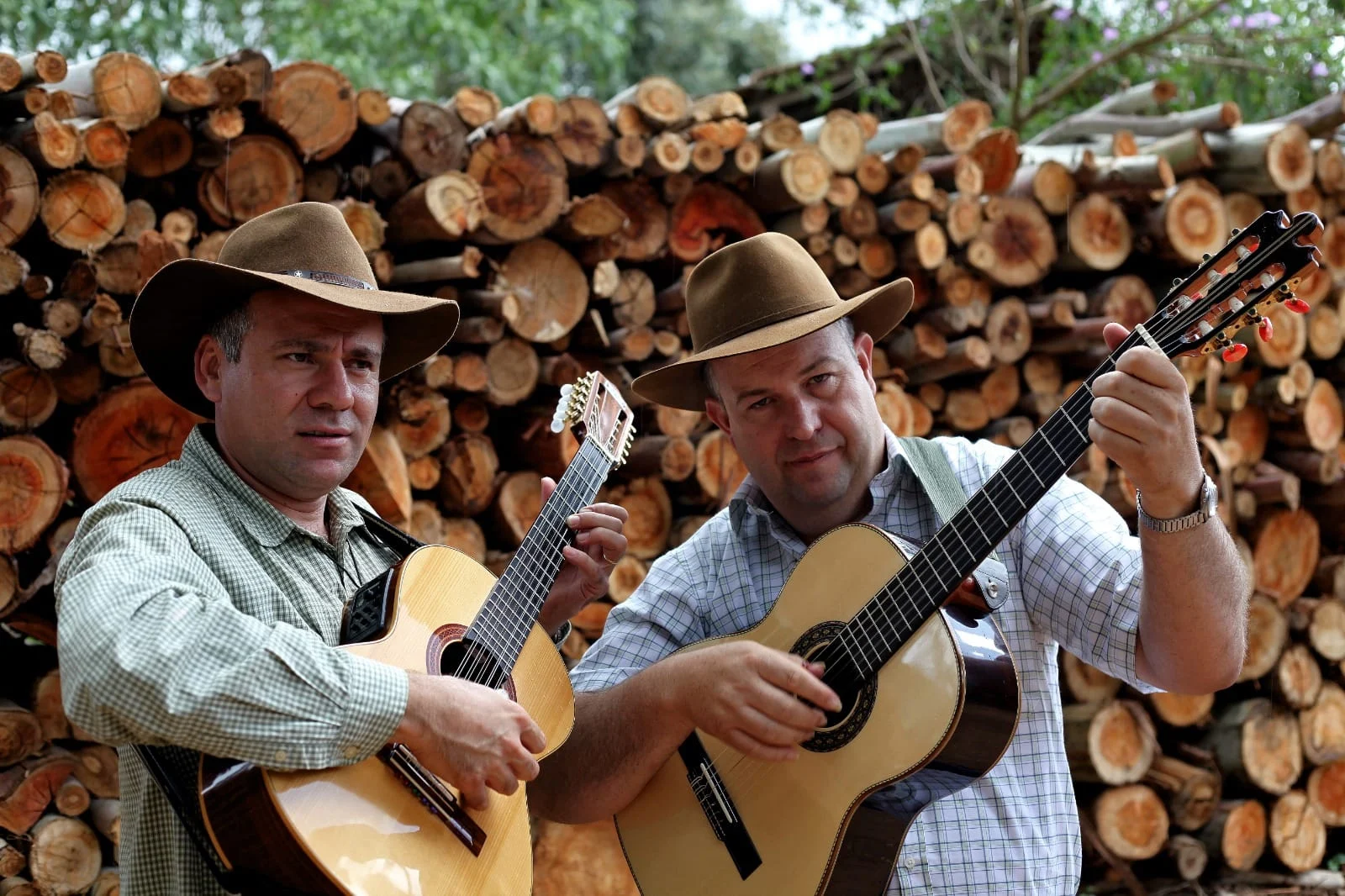 Dia do Sertanejo no Festival de Inverno 2026 em Poços de Caldas: Shows Gratuitos, Cultura e Emoção no Parque José Affonso Junqueira