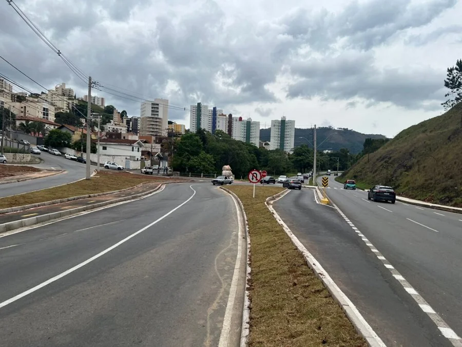 Demutran de Poços de Caldas Anuncia Quatro Novos Radares na Avenida Vereador Edmundo Cardillo para Aumentar Segurança e Reduzir Acidentes Fatais